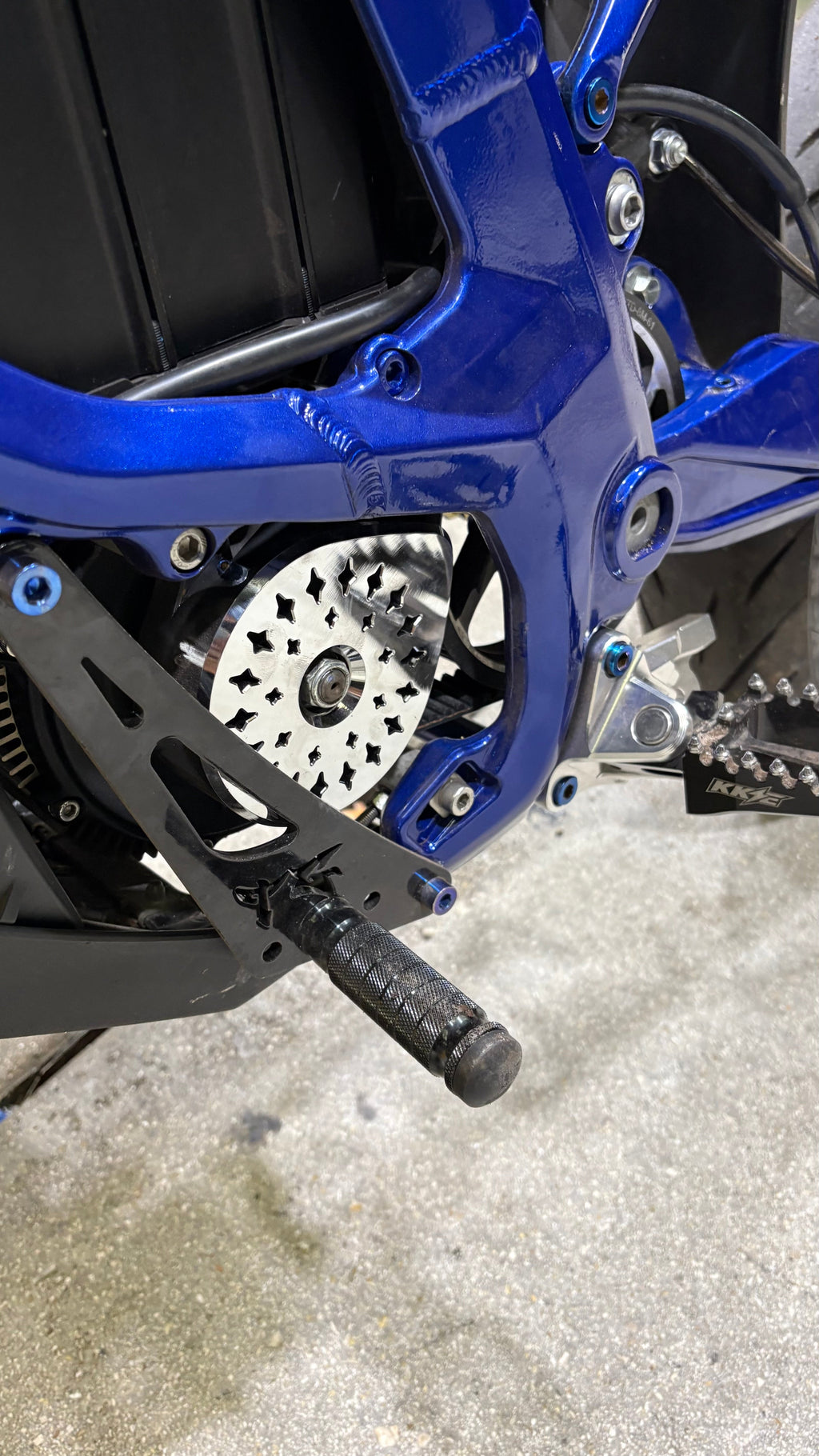 *PREORDER*Solis Ultra bee Motor cover (METAL)